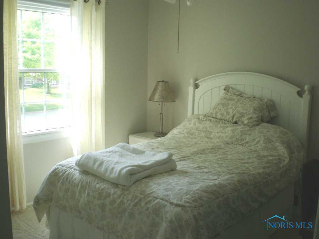 5498 Brook Point Road Toledo, OH 43611 - Photo 9 of 16 Gallery Image 9