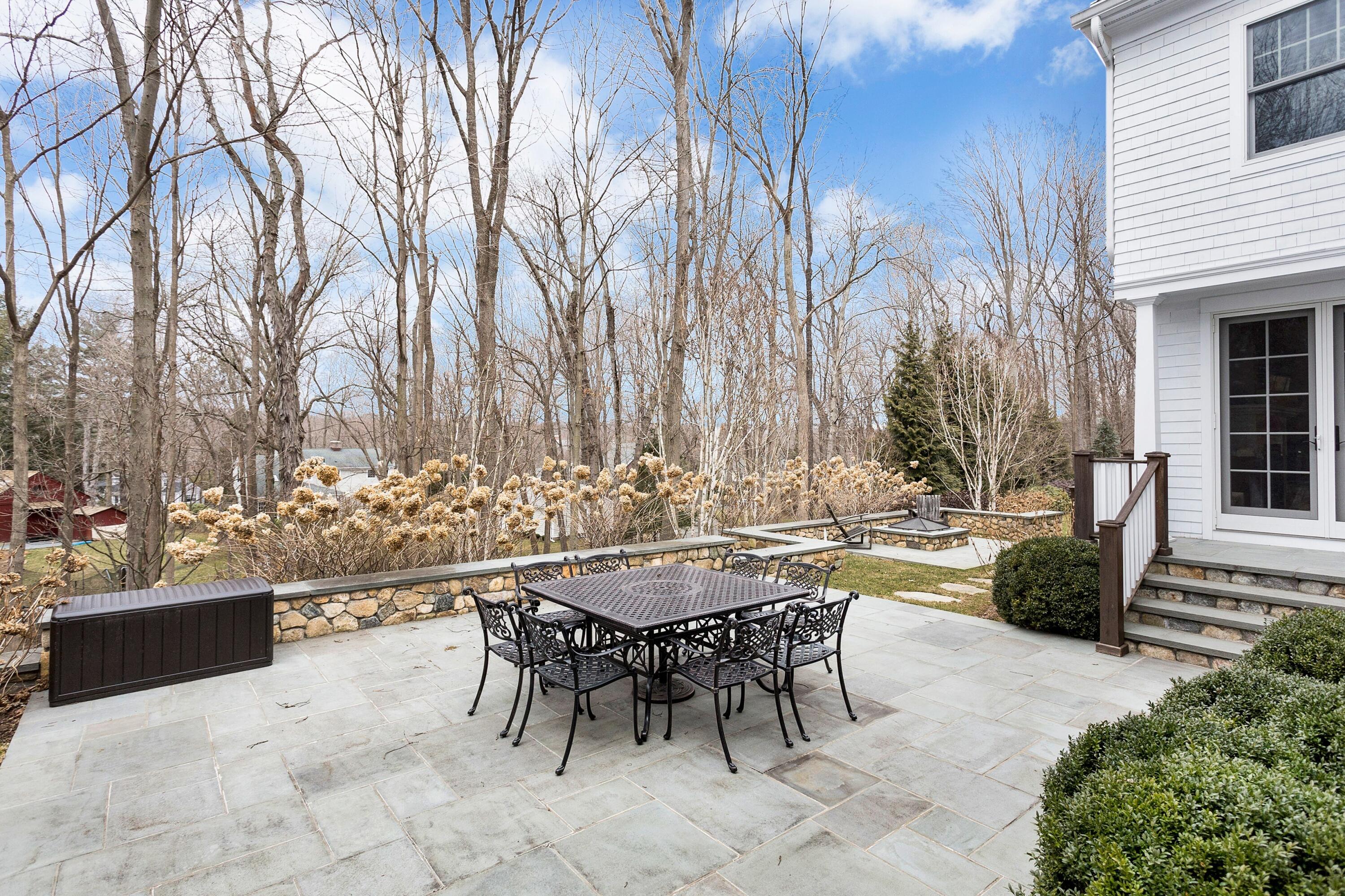 33 Briar Brae Road Darien, CT 06820 - Photo 35 of 37 a view of a patio with a yard