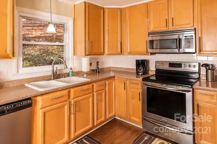 70 Dry Spring Road Candler, NC 28715 - Photo 7 of 22 Gallery Image 7