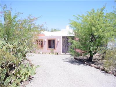 1651 East Lind Road Tucson, AZ 85719 - Photo 1 of 3 Gallery Image 1