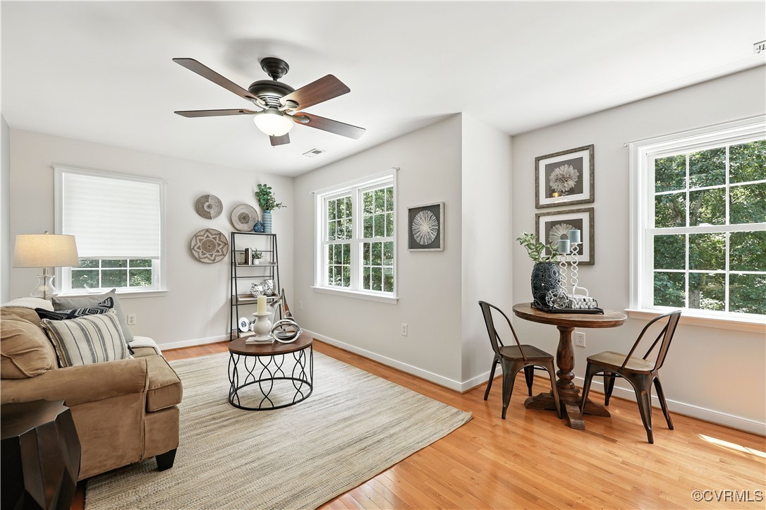 4290 Three Chopt Road Gum Spring, VA 23065 - Photo 29 of 32 a view of a livingroom with furniture and wooden floor