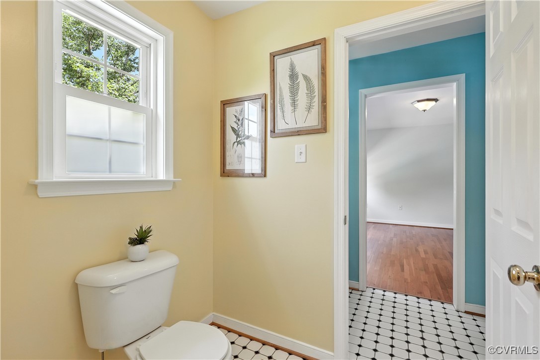 4290 Three Chopt Road Gum Spring, VA 23065 - Photo 31 of 32 a bathroom with a toilet and a shower