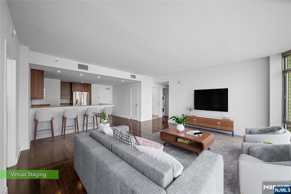 8100 River Road, Unit 915 North Bergen, NJ 07047 - Photo 7 of 39