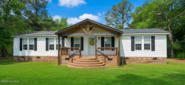 $318,000 | 688 Georgia Pacific Road, Whiteville, NC 28472