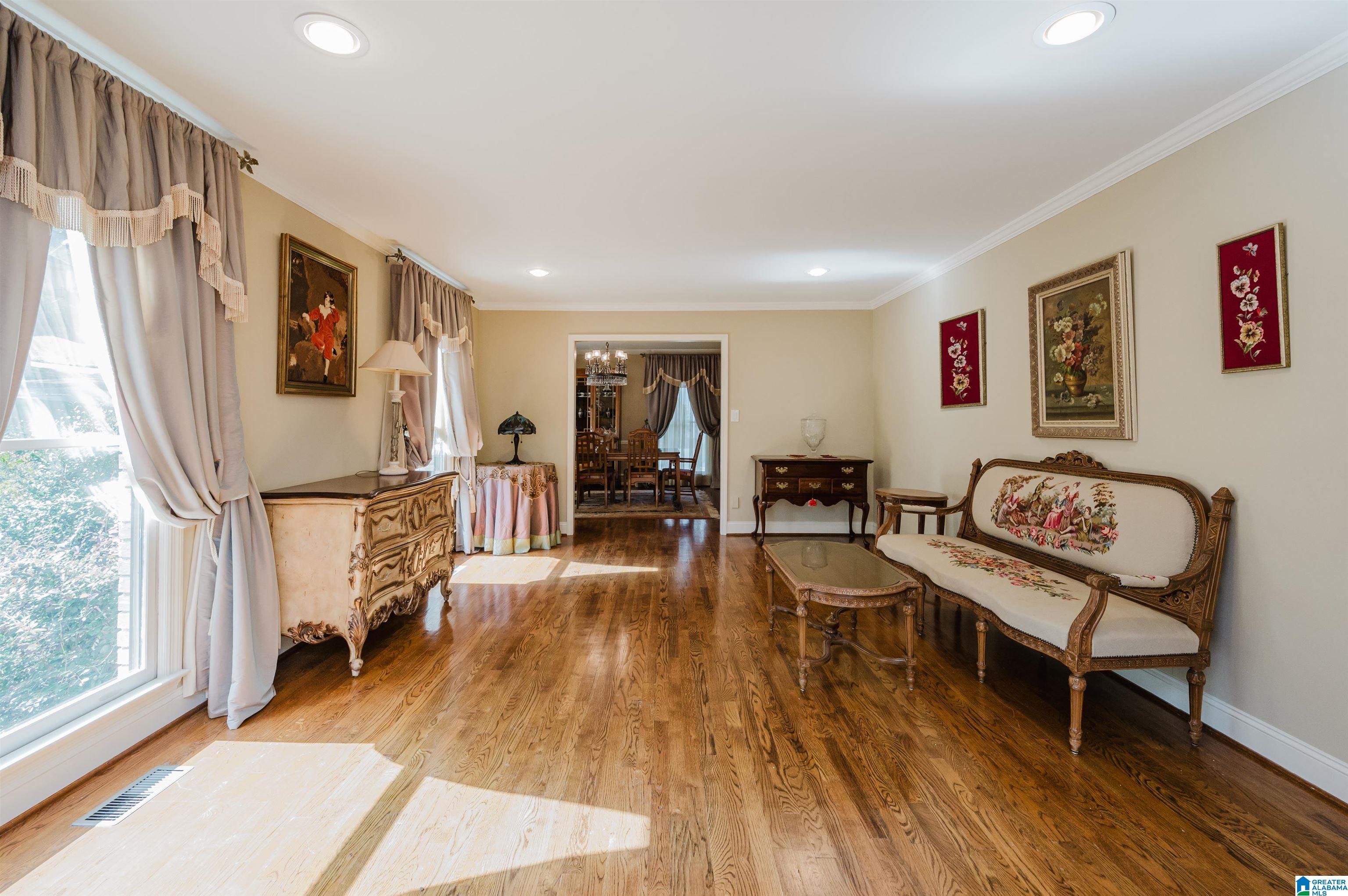 2208 Tanglewood Road Birmingham, AL 35216 - Photo 6 of 44