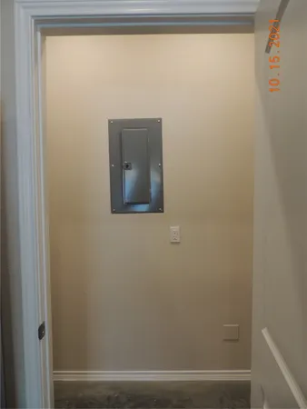 $1,275 | 615 Hayman Street, Huntsville, TX 77340