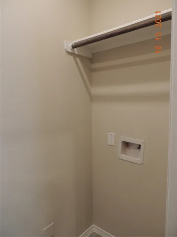 $1,275 | 615 Hayman Street, Huntsville, TX 77340