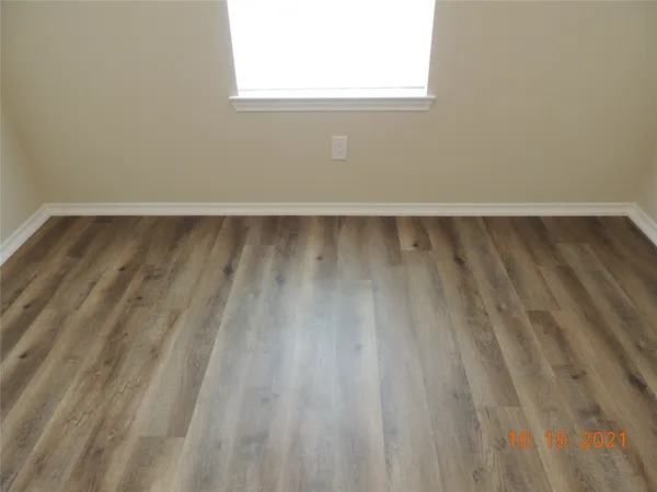 $1,275 | 615 Hayman Street, Huntsville, TX 77340