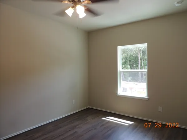 $1,275 | 615 Hayman Street, Huntsville, TX 77340