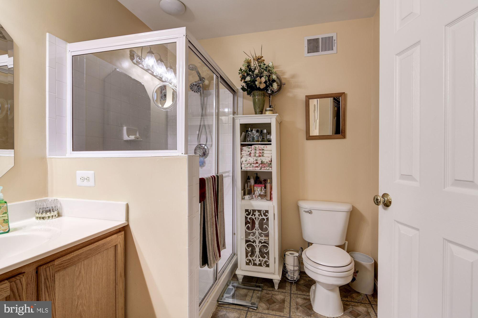 9014 Fox Park Road Clinton, MD 20735 - Photo 29 of 42 Gallery Image 29