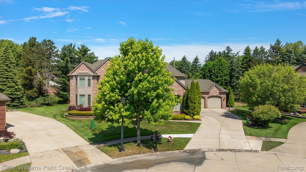 13150 Rhea Court Utica, MI 48315 - Photo 4 of 79 04-13150 Rhea-4.jpg