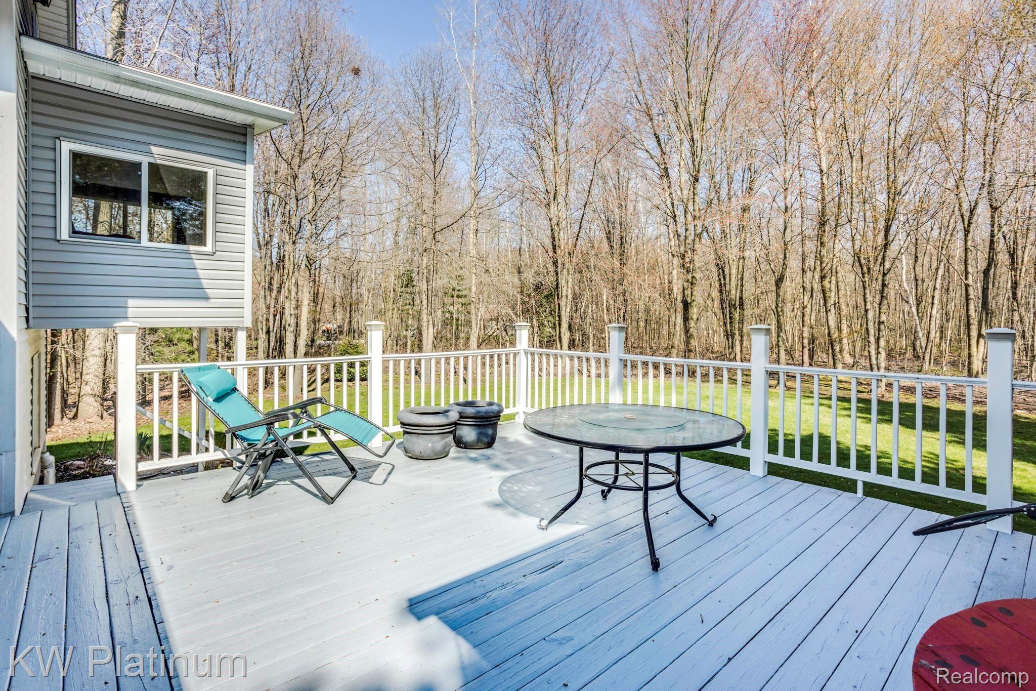 2928 Range Road Port Huron, MI 48060 - Photo 15 of 39 2928 Range Rd-14.jpg