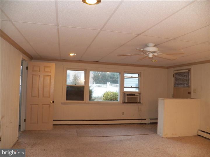 12 North Overhill Road Media, PA 19063 - Photo 6 of 13