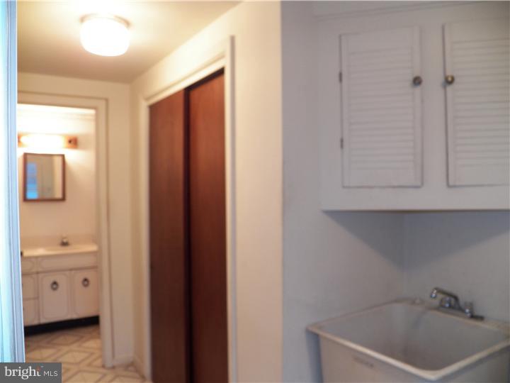 12 North Overhill Road Media, PA 19063 - Photo 7 of 13