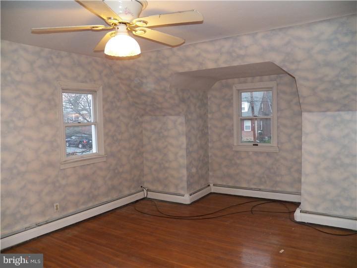 12 North Overhill Road Media, PA 19063 - Photo 9 of 13