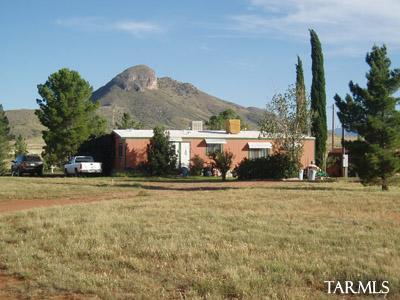 49 East Rain Valley Loop, Unit REAR Elgin, AZ 85611 - Photo 2 of 5