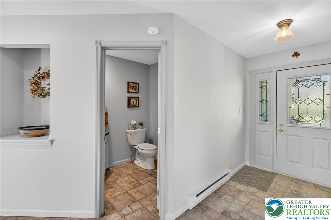 1135 Myrtle Road Walnutport, PA 18088 - Photo 28 of 68