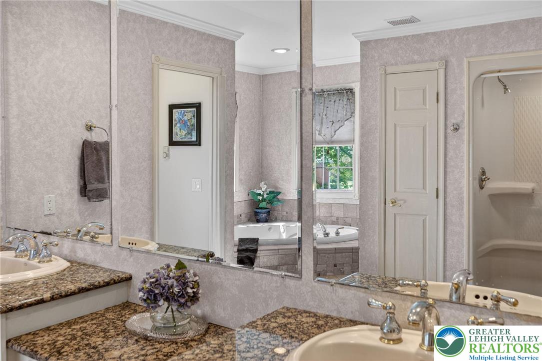 1135 Myrtle Road Walnutport, PA 18088 - Photo 32 of 68