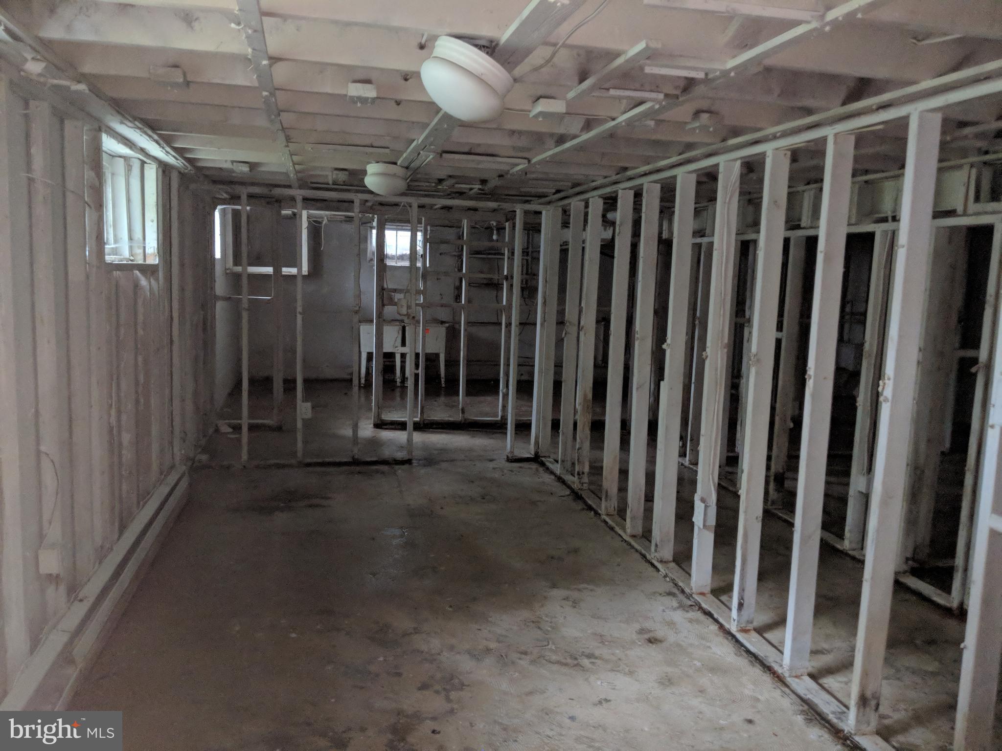 7305 Manchester Road Baltimore, MD 21222 - Photo 21 of 30 Basement