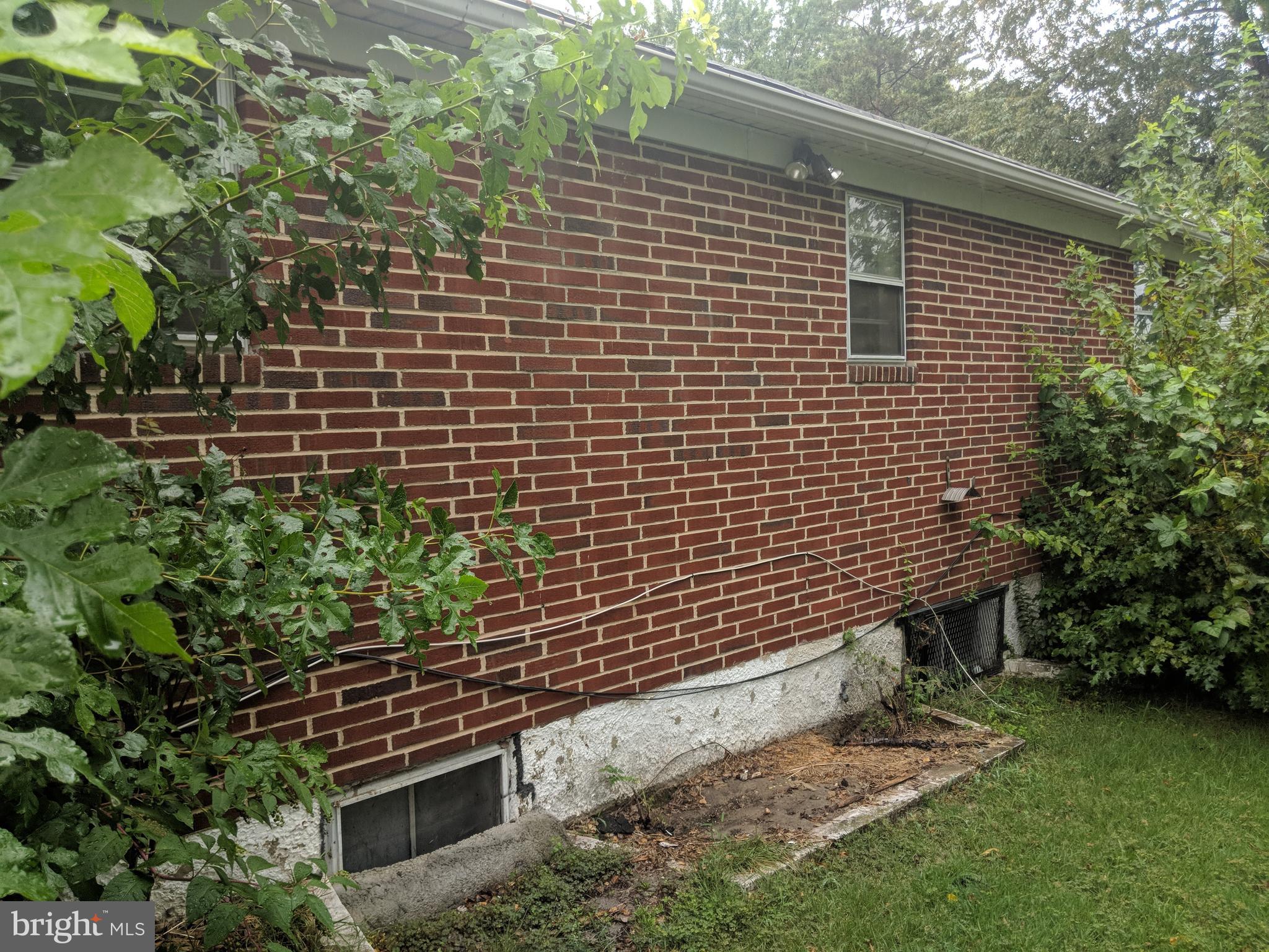 7305 Manchester Road Baltimore, MD 21222 - Photo 27 of 30 Rear