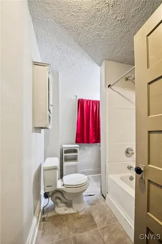 $169,000 | 144-146 Woodlawn Avenue, Auburn, NY 13021