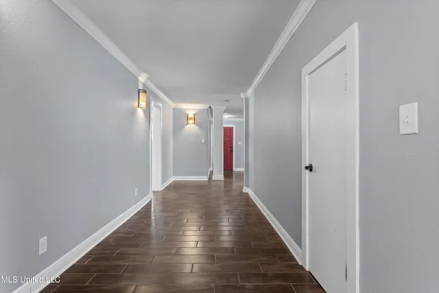 $869,000 | 517 Martin Avenue, Ocean Springs, MS 39564