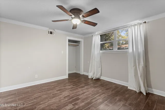 $869,000 | 517 Martin Avenue, Ocean Springs, MS 39564