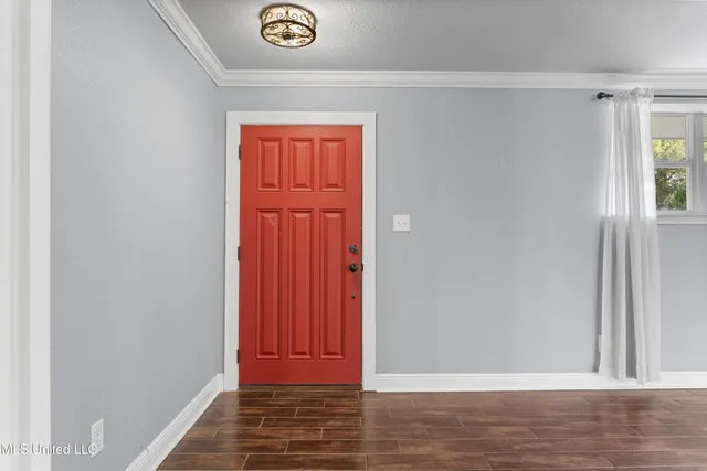 $869,000 | 517 Martin Avenue, Ocean Springs, MS 39564