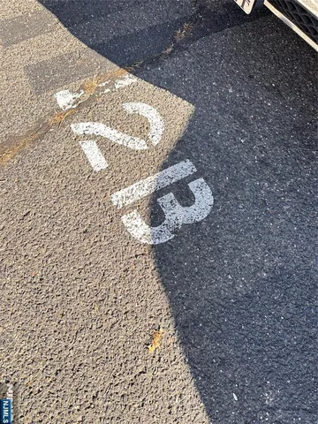 $1,850 | 241 West Passaic Street, Unit 12B, Rochelle Park, NJ 07662