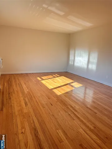 $1,850 | 241 West Passaic Street, Unit 12B, Rochelle Park, NJ 07662