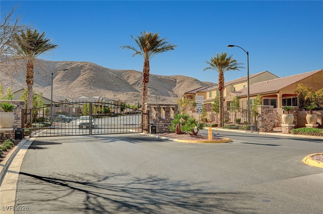 12898 Slipknot Street Las Vegas, NV 89141 - Photo 7 of 41