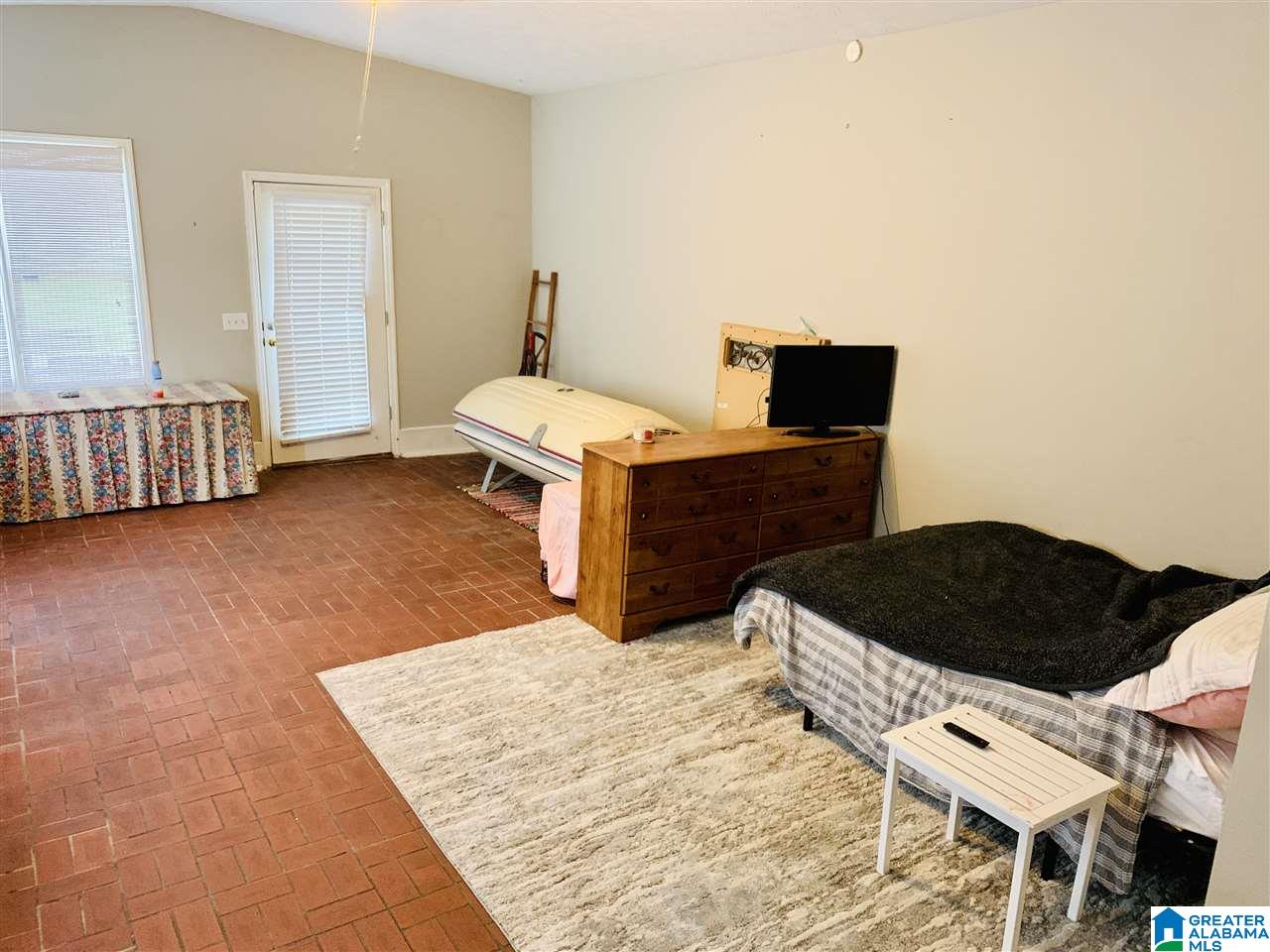 1803 Valley Creek Road Anniston, AL 36207 - Photo 18 of 34