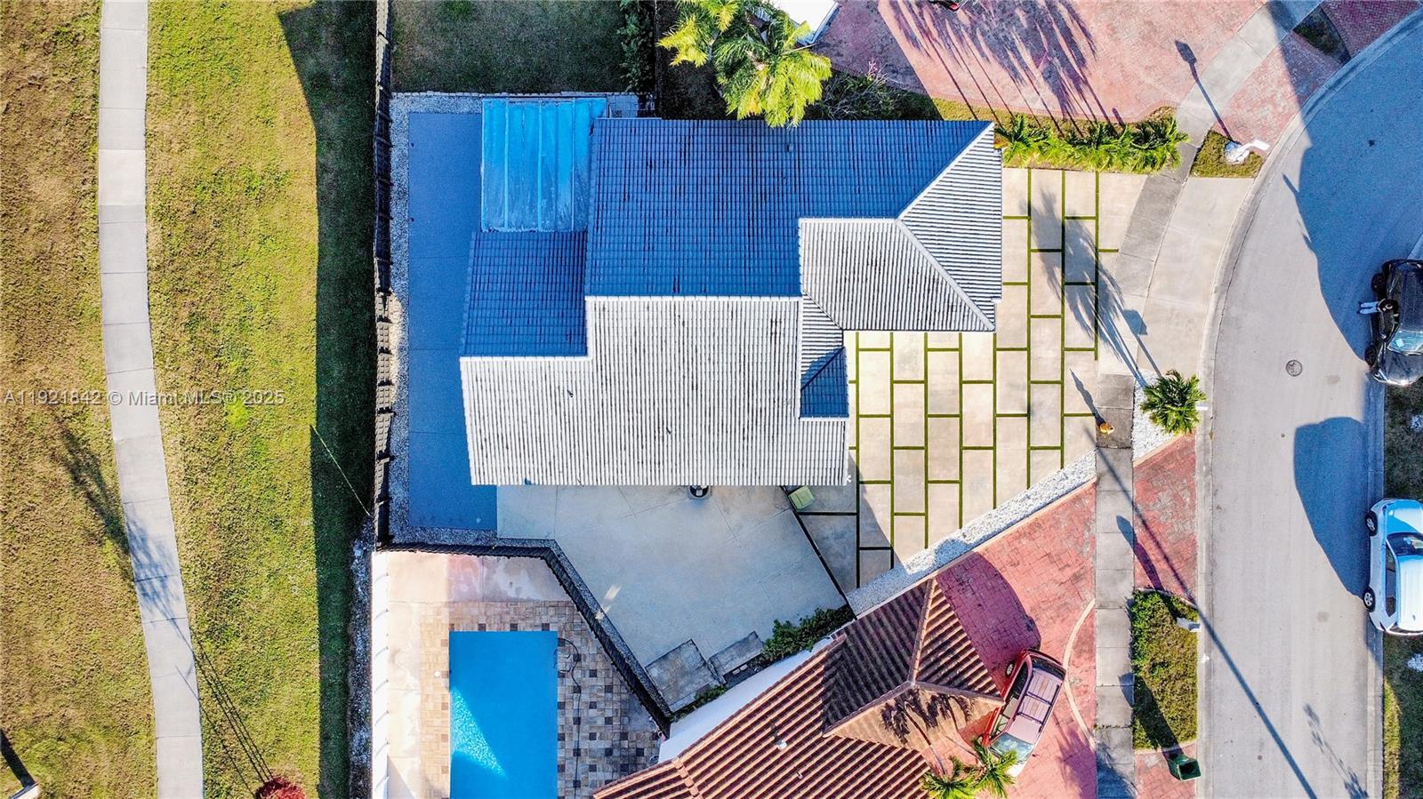 15251 Southwest 56th Terrace Miami, FL 33193 - Photo 23 of 29