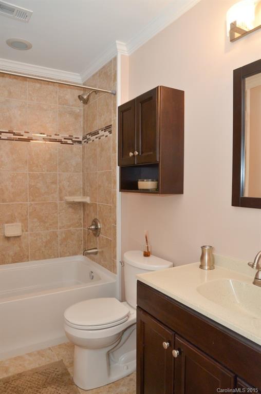 9004 Singingpine Road Charlotte, NC 28214 - Photo 10 of 17 Gallery Image 10