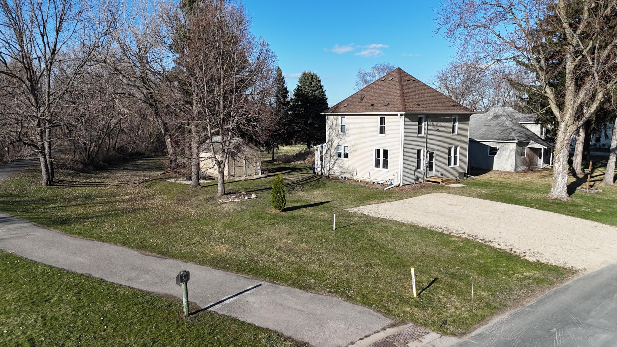 25 2nd Street Northeast Elgin, MN 55932 - Photo 3 of 28