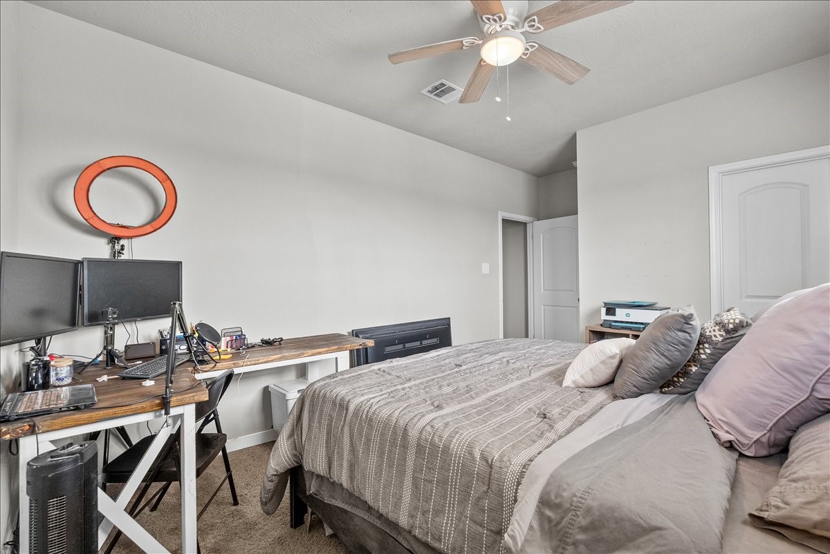 125 Austin Road Angleton, TX 77515 - Photo 23 of 30