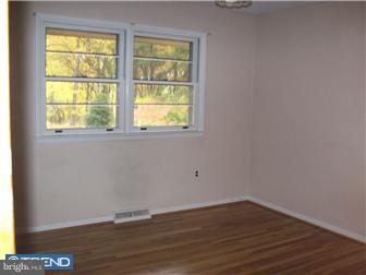 1955 Terwood Road Huntingdon Valley, PA 19006 - Photo 7 of 12 Bedroom
