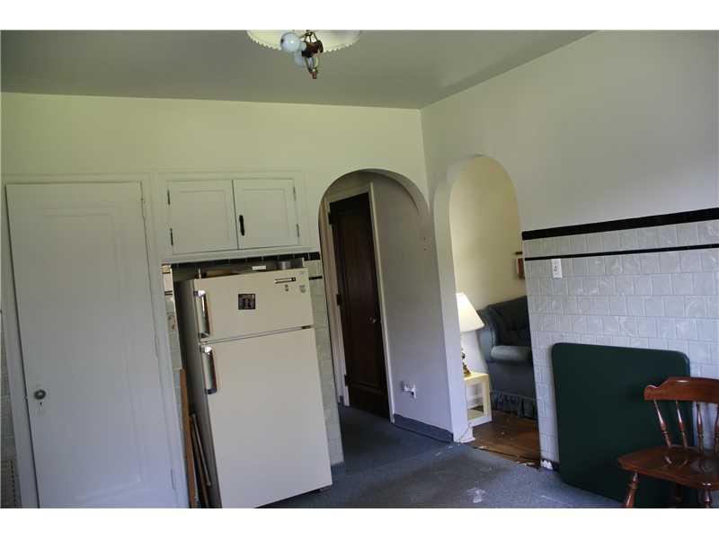 2319 Dellenbaugh Road Tarentum, PA 15084 - Photo 7 of 13 Kitchen.