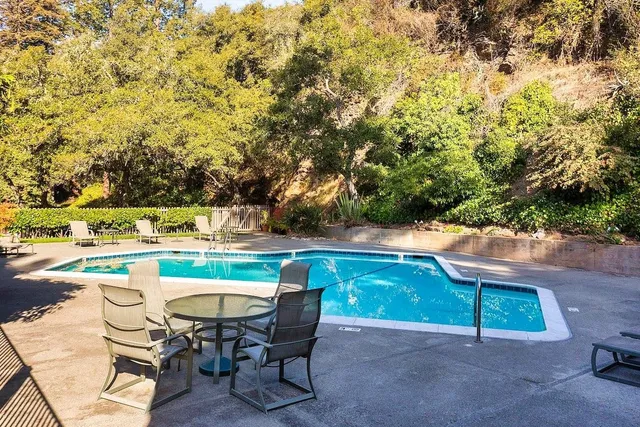 $999,000 | 97 Clarewood Lane, Oakland, CA 94618