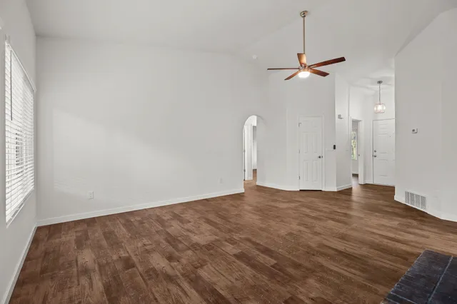 $369,900 | 2574 Yana Avenue, Redding, CA 96002