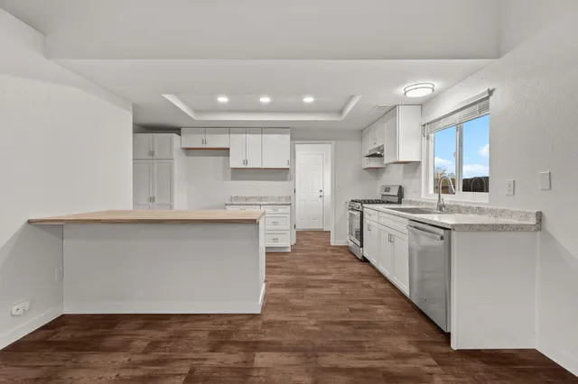 $369,900 | 2574 Yana Avenue, Redding, CA 96002