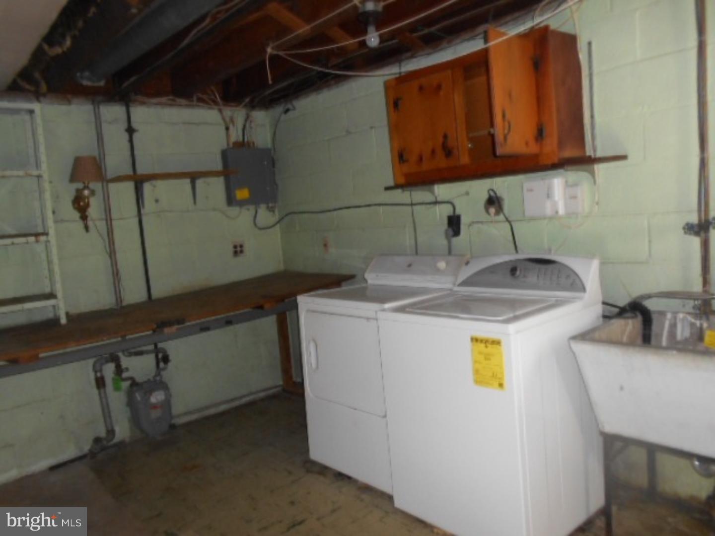 321 Summit Road Media, PA 19063 - Photo 14 of 15 Laundry Room