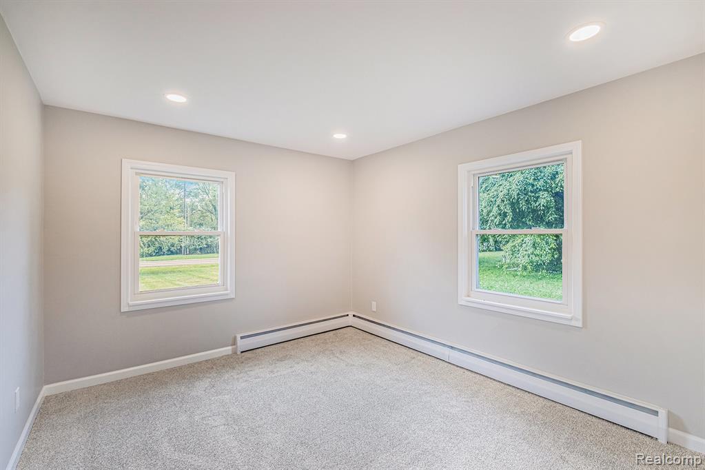9212 Fenton Road Grand Blanc, MI 48439 - Photo 8 of 22 Gallery Image 8