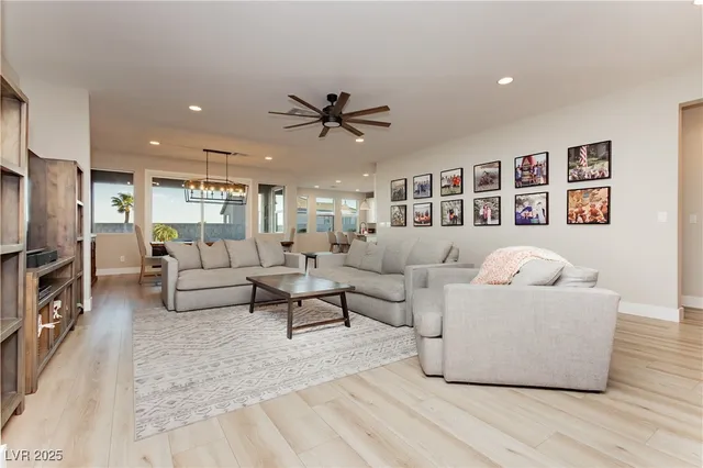 $1,100,000 | 1437 Cattail Falls Street, Boulder City, NV 89005