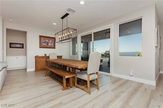 $1,100,000 | 1437 Cattail Falls Street, Boulder City, NV 89005