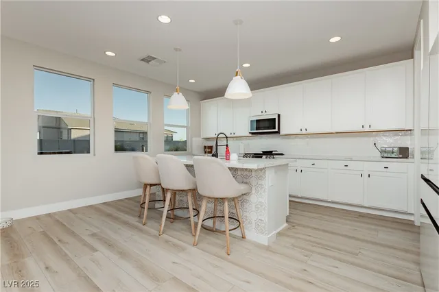 $1,100,000 | 1437 Cattail Falls Street, Boulder City, NV 89005