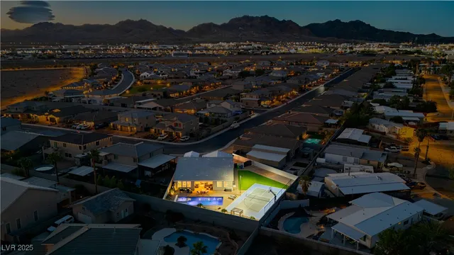 $1,100,000 | 1437 Cattail Falls Street, Boulder City, NV 89005