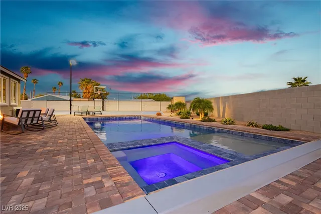 $1,100,000 | 1437 Cattail Falls Street, Boulder City, NV 89005