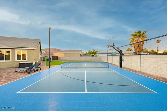 $1,100,000 | 1437 Cattail Falls Street, Boulder City, NV 89005