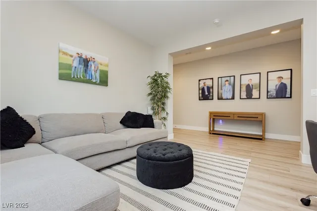 $1,100,000 | 1437 Cattail Falls Street, Boulder City, NV 89005